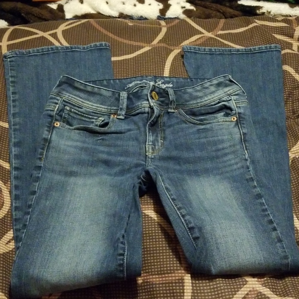 AE Jeans